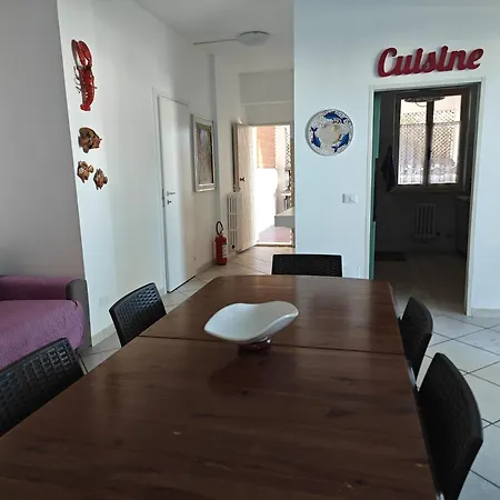 R34 - Casa Marcelli- Per Famiglie Numerose Διαμέρισμα Marcelli