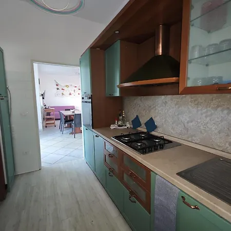 R34 - Casa Marcelli- Per Famiglie Numerose Διαμέρισμα