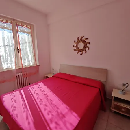 R34 - Casa Marcelli- Per Famiglie Numerose Διαμέρισμα Marcelli